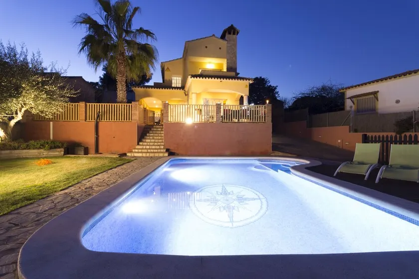 Villa med privat pool - Image 1