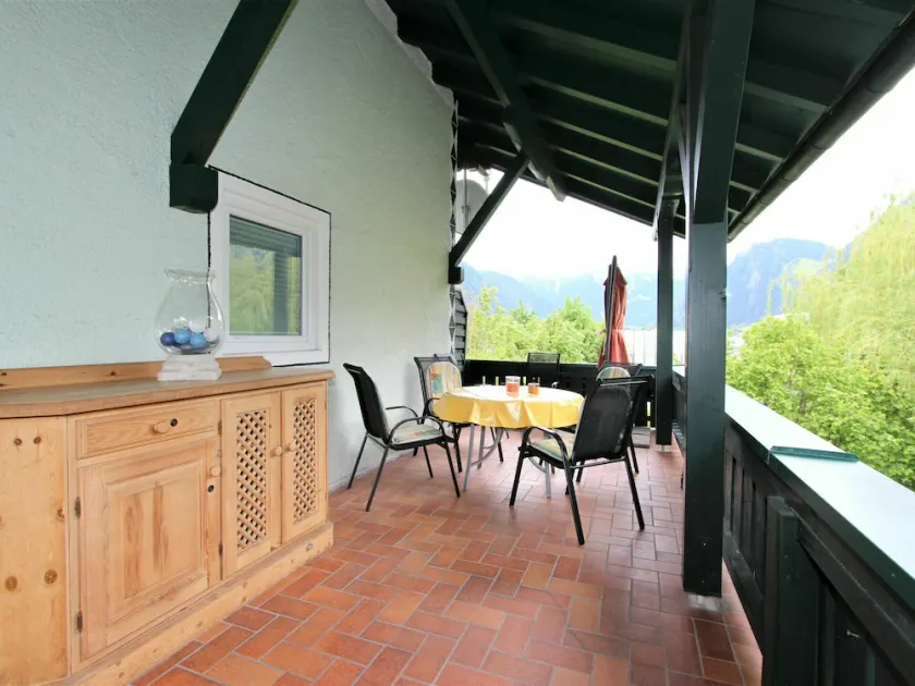 Cosy apartment for 4 people with WIFI, TV, balcony and pets allowed - Image 1