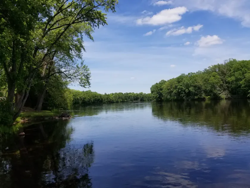 Waterfront home on river. Close to lakes, UTV-ATV-snowmobile trails-golf nearby - Image 1