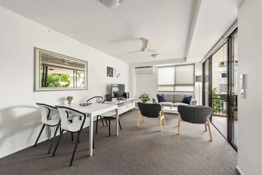 Resort Living < 10mins CBD ~ 2Bed / 2Bath / 1Car - Image 1