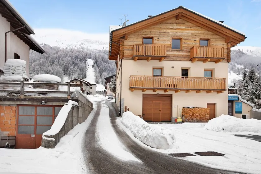 Appartement \"Casa Nicoletta estate\" près des remontées mécaniques avec vue sur les montagnes - Image 1