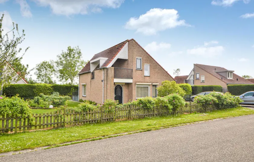 Stunning home in Breskens with kitchen - Image 1