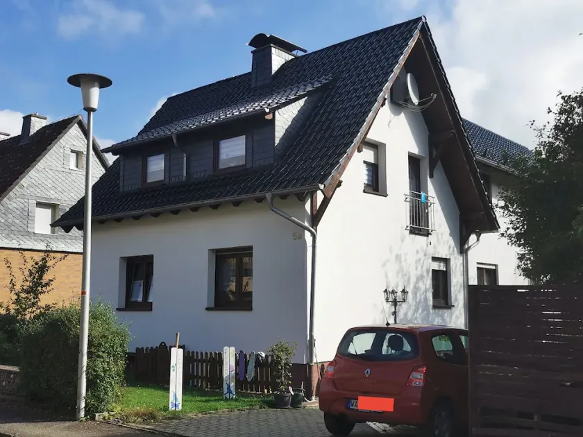 Vacation and mechanic's apartment at Diemelsteig - Image 1