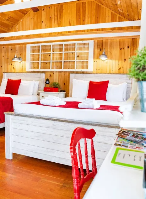Cottage 3 - Year Round - Pet Friendly $50 Fee - 1 Bedroom / 1 Bath - Image 1
