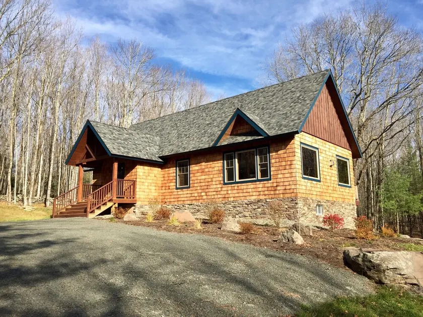 Custom Built Luxury Cabin on 2.5 Acres, 10 Mins to Windham & Hunter Mountains! - Image 1