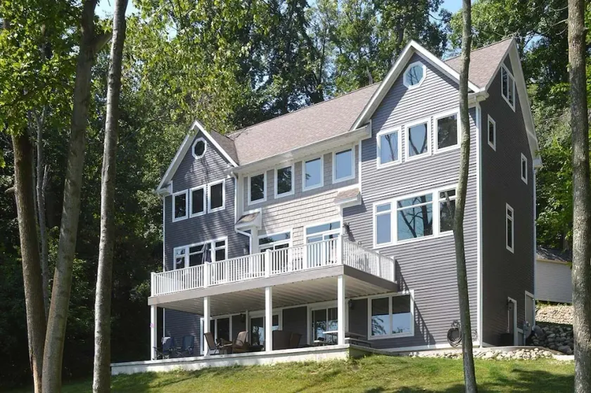 Beautiful Lakefront Home!  Exceptional Reviews! - Image 1