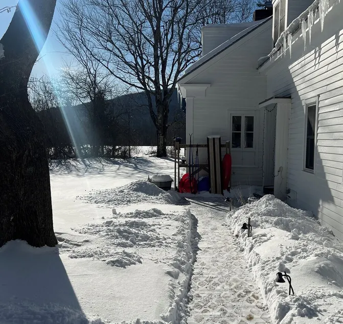 Ten Springs Farm - Vermont  farm house near skiing, hiking, biking. - Image 1