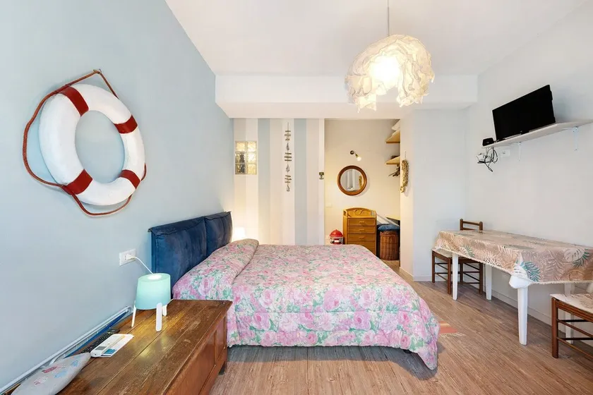 Appartement 'Goccia Di Mare' avec parking gratuit, Wi-Fi et climatisation - Image 1