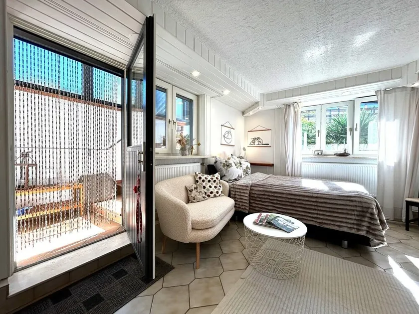 Apartment 'Erdmännchen' with Private Terrace, Private Garden and Wi-Fi - Image 1