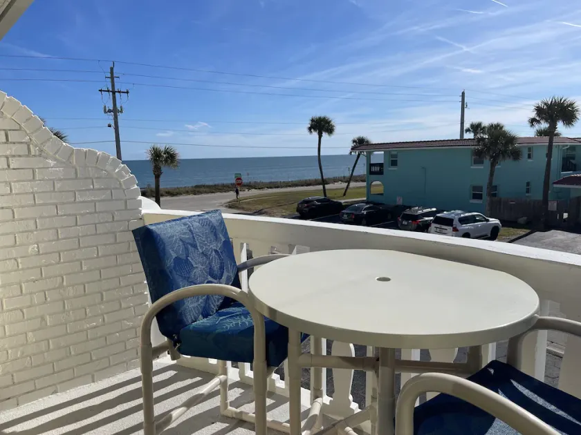 Remodeled Beach Oasis - Image 1