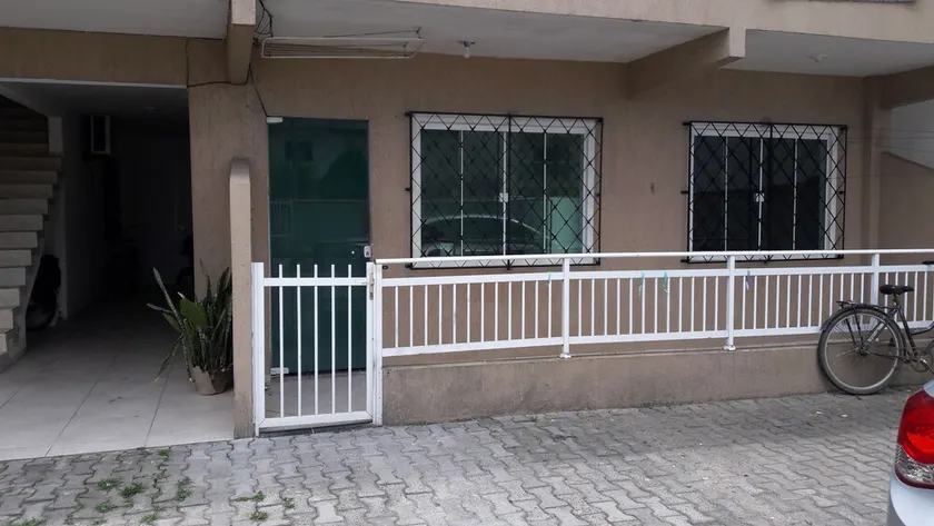 Apartments available for New Year's Eve. - Image 1