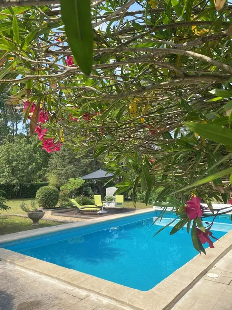 Casa de campo com piscina privada em ROUSSILLON - Image 1