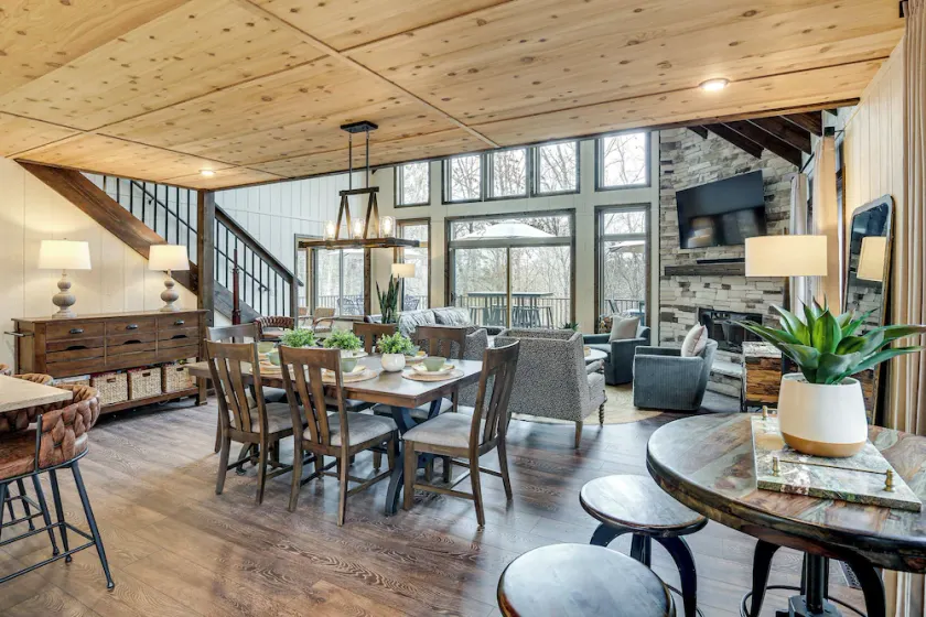 Trails, Golf & Beaches! Luxe Innsbrook Resort Stay - Image 1