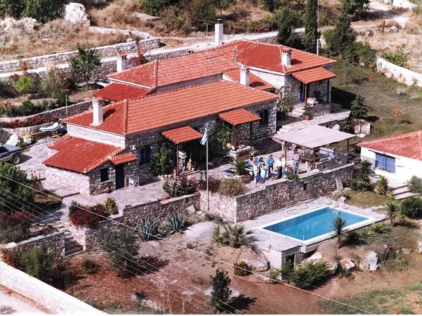 Maha House: Authentically Restored Farmhouse in Central Greece! Don’t miss out! - Image 1