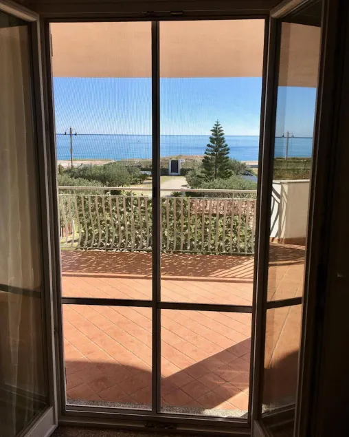 Villa Tigani: direkter Zugang zum Strand “Nausicaa apartment” - Image 1