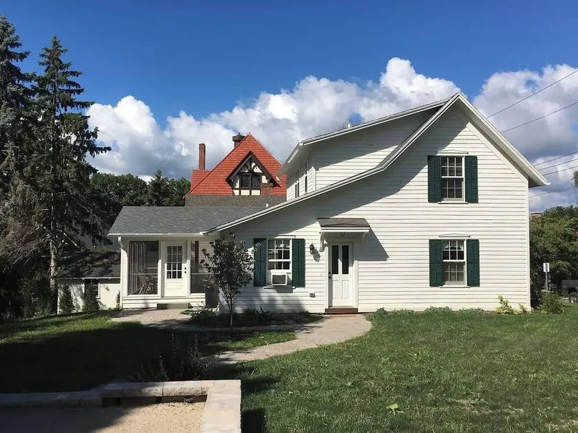 Lyxigt Village Town House i hjärtat av Aurora New York - Image 1