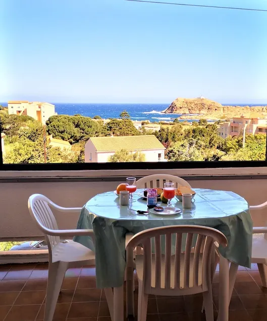APPARTEMENT ILE ROUSSE VUE MER 5mn PLAGE - Image 1