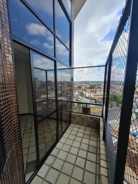 Duplex Beira Mar Pajuçara Maceió - Image 1