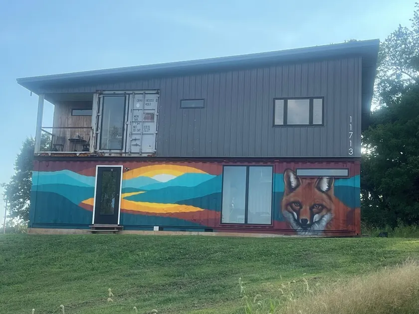 Unique Container Home🏔 MTB 🚲 - Image 1