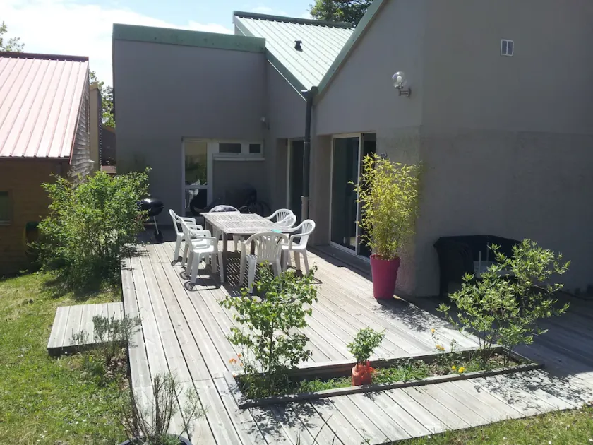 LAKE OF VASSIVIERE SPACIOUS AND BRIGHT - Image 1