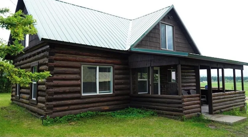 Cabin in the Pasture - Image 1