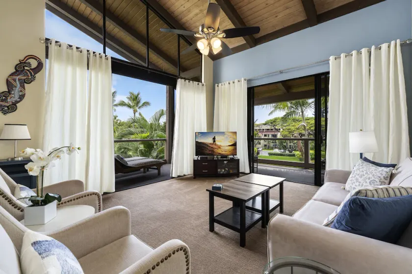 Amazing Ocean View 2BR 2Bath with Modern AC. Beautifully Upgraded. KKSR 9-305 - Image 1