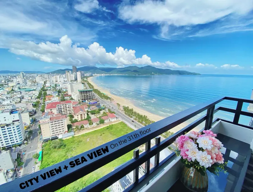 Ocean View Home Danang - Image 1