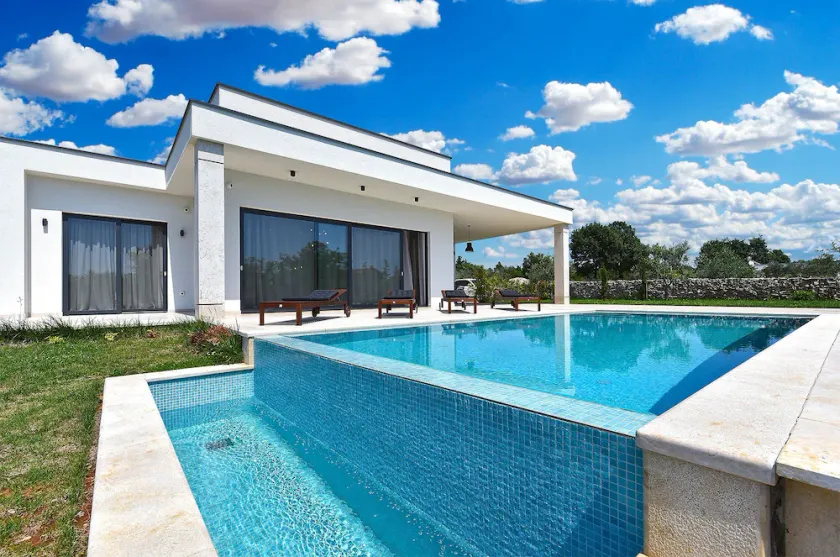 House 2117/39510 (Istria - Svetvinčenat), 13000m from the beach - Image 1