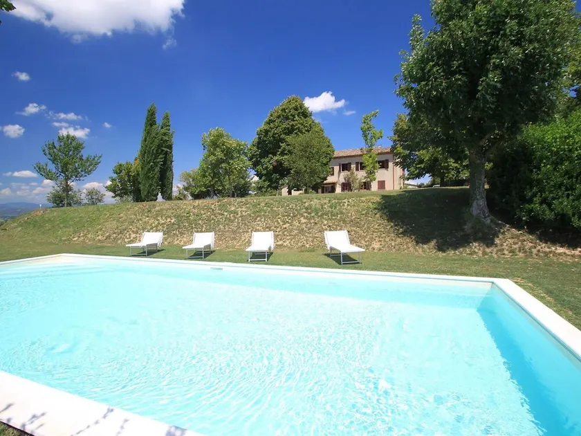 Alleinstehendes Ferienhaus mit privatem Pool,  W-LAN, TV, Innenhof, Haustiere erlaubt, Panoramablick - Image 1