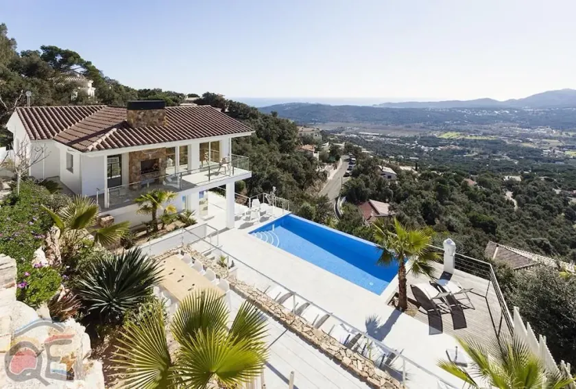 Villa Pacifica - Image 1