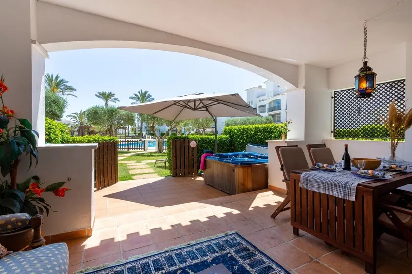 Ferienwohnung \"Luxury Pool and Spa - Casa Coco\" mit Pool, Whirlpool & Terrassen - Image 1
