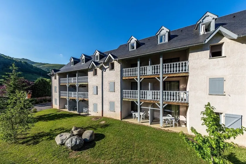 Appartement 'Arreau'xygène Duplex 7-9 Pers. mit Bergblick, Gemeinschaftspool & WLAN - Image 1