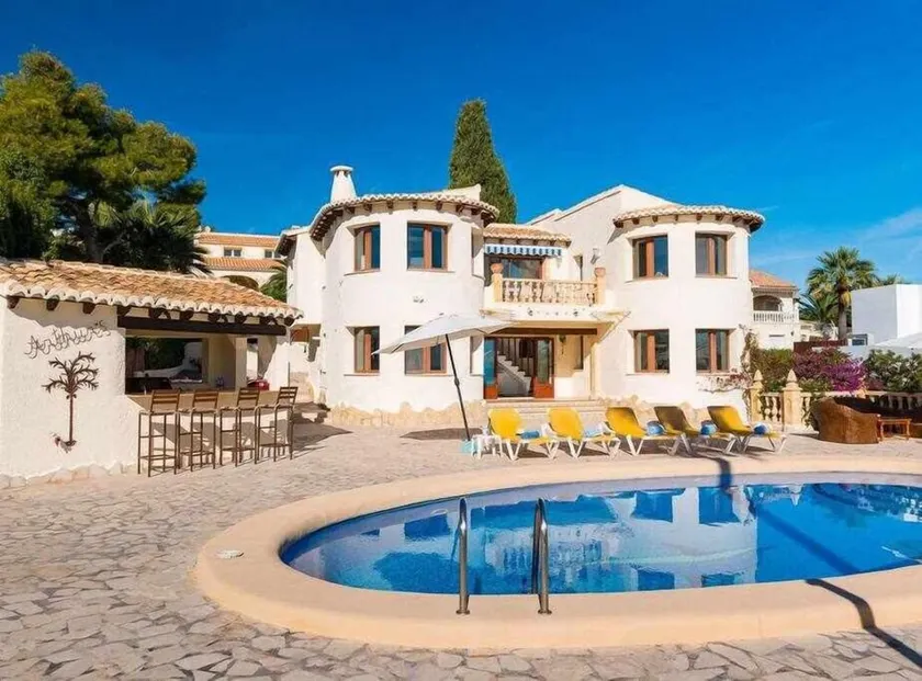 VILLA PIA, ideal para familias en Moraira - Image 1