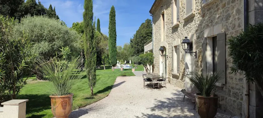 Mas Cabannes en Provence - Image 1