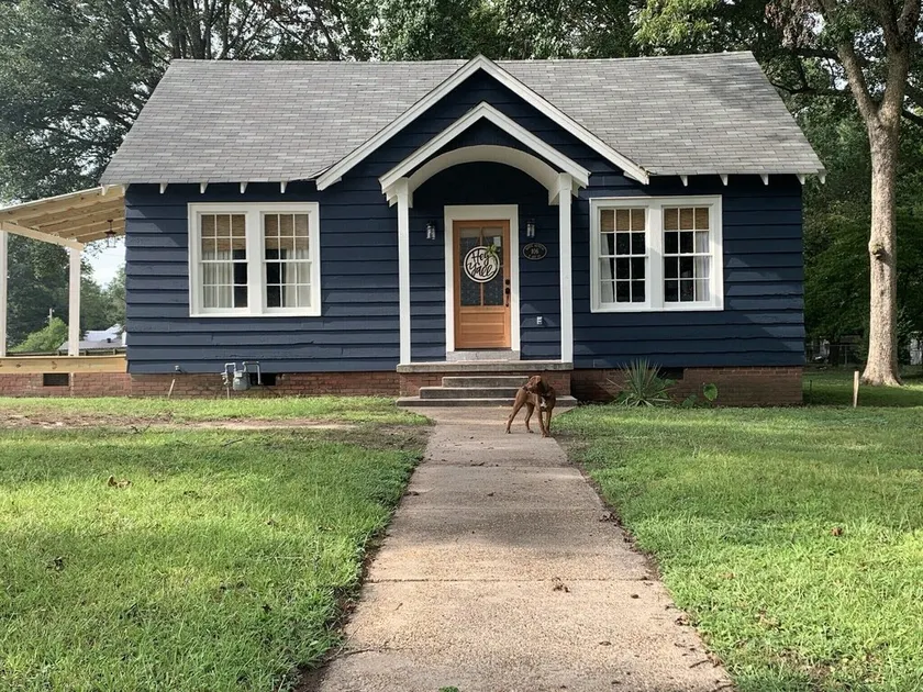 Rustic retreat — Car Service Available to& from Oxford, Tunica, Memphis - Image 1