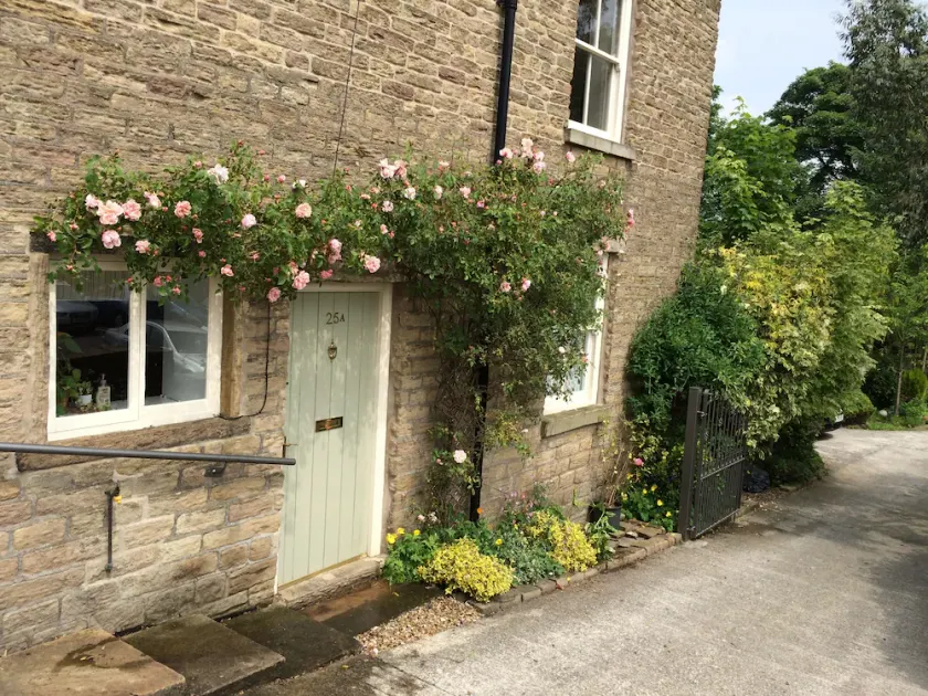 Torr Top Place - Peak District single level property. Great access and amenities - Image 1