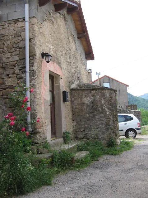 Chateau / Country House - Image 1