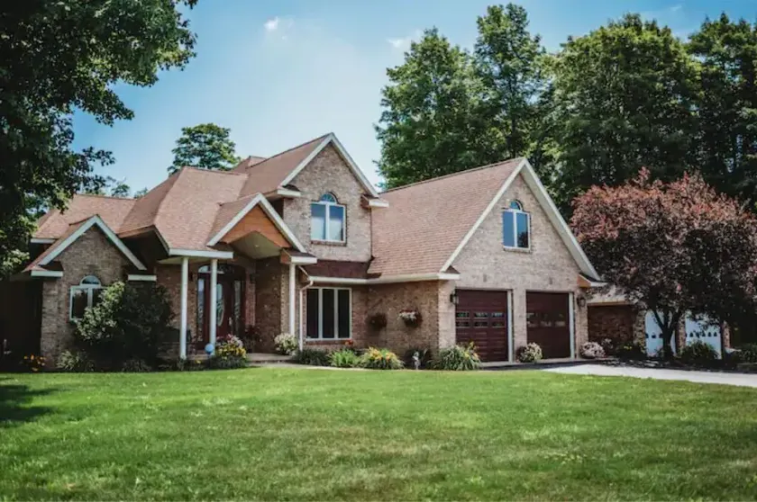 Resort Style Home - Image 1