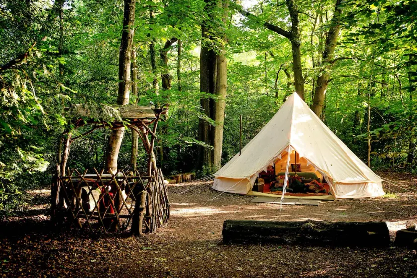 Romantic Glamping Woodland Escape, No Deposit - Image 1