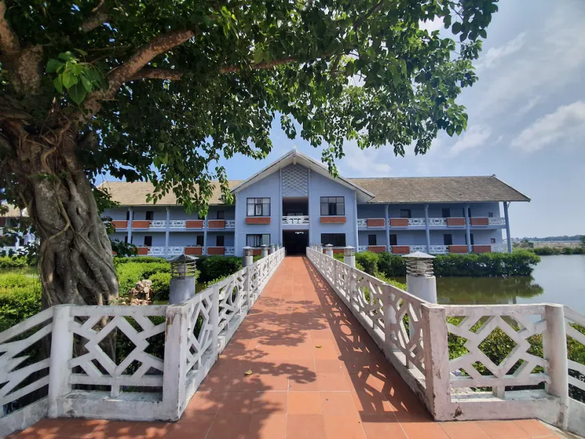CHAMBRE SUPÉRIEURE AVEC VUE LAGUNE AU SUN & SEA RESORT - Image 1