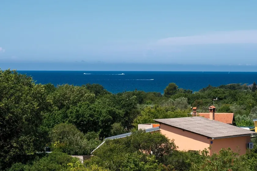 Vacation apartment with fantastic sea views near the beach - Image 1