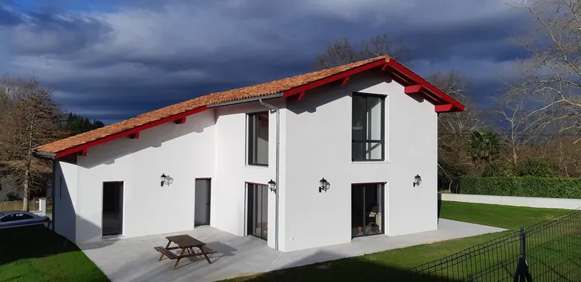 Spacious Villa in Espelette - Image 1