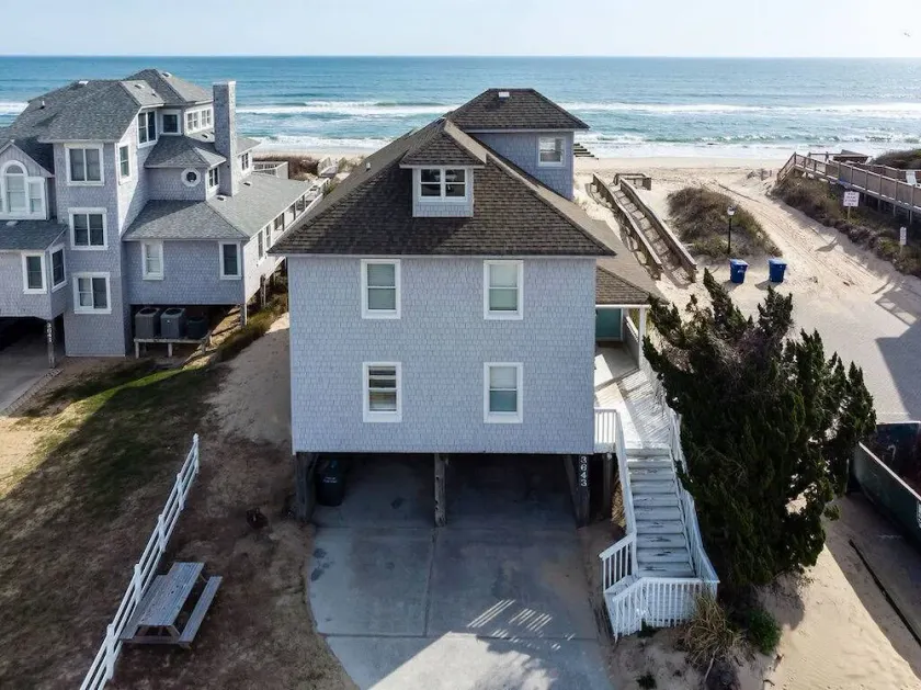 Sea Reunion - Nags Head MP 12.5, Oceanfront, Amazing Views! Pool, Hot Tub, Pets OK - Image 1