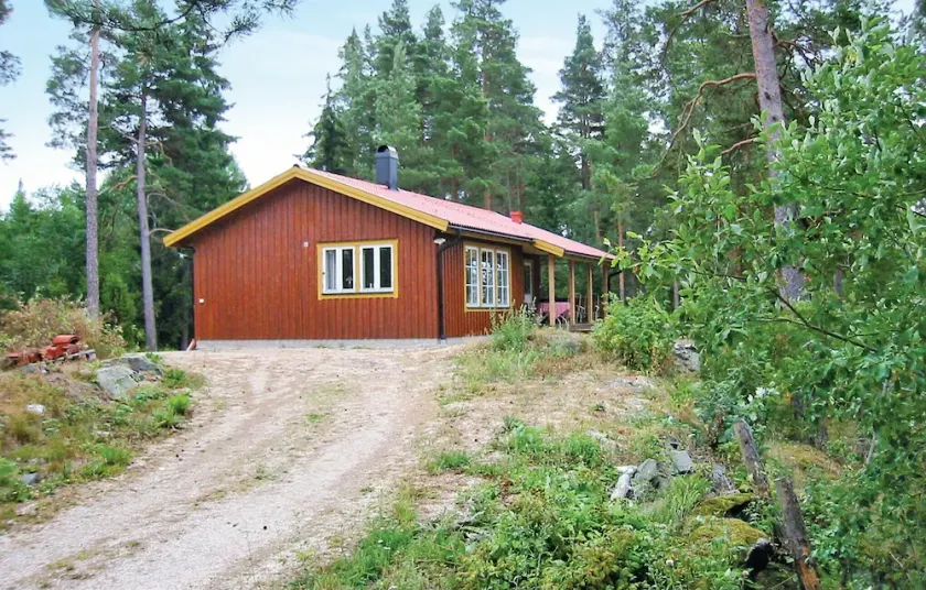 Awesome home in ånimskog with kitchen - Image 1
