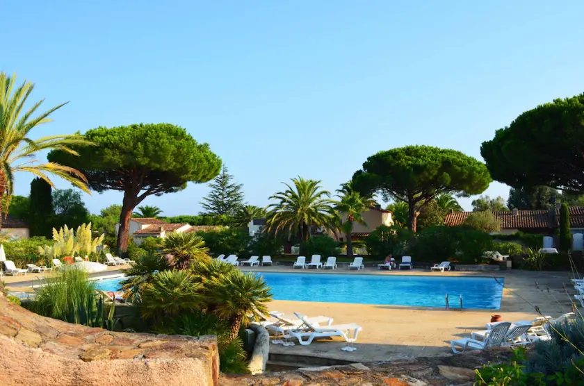Lejlighed med swimmingpool, 300m strande Tahiti, Moorea, Ramatuelle, St Tropez. - Image 1