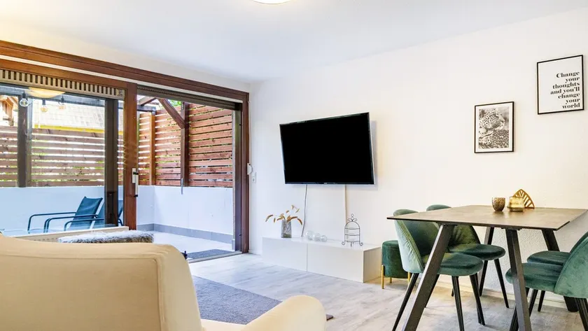 Appartamento 'Becks Schöne Ferienwohnung' con terrazza privata, giardino privato e Wi-Fi - Image 1