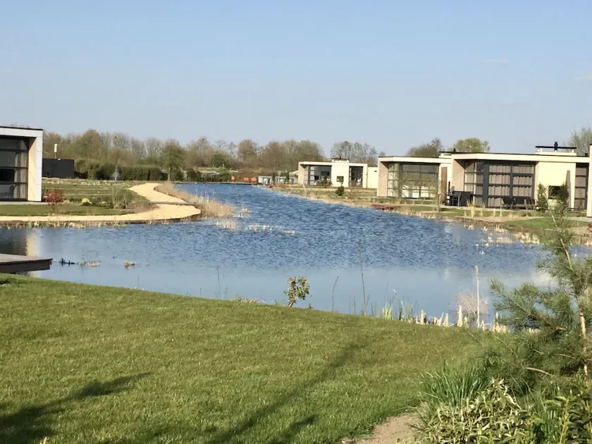 Quietly situated vacation home with large terrace on the IJssel - Image 1