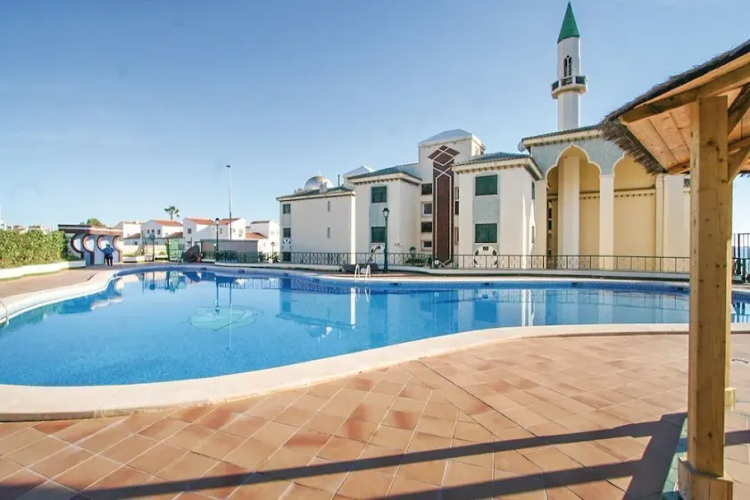 Beautiful apartment in  residence with swimming pools, 10mn  from the beaches. - Image 1