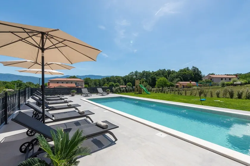 Luxury Villa Mojito with Pool - Image 1