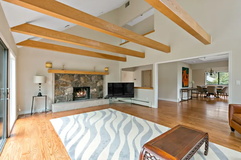 beautiful contemporary house , only one hour from Manhattan - Image 1
